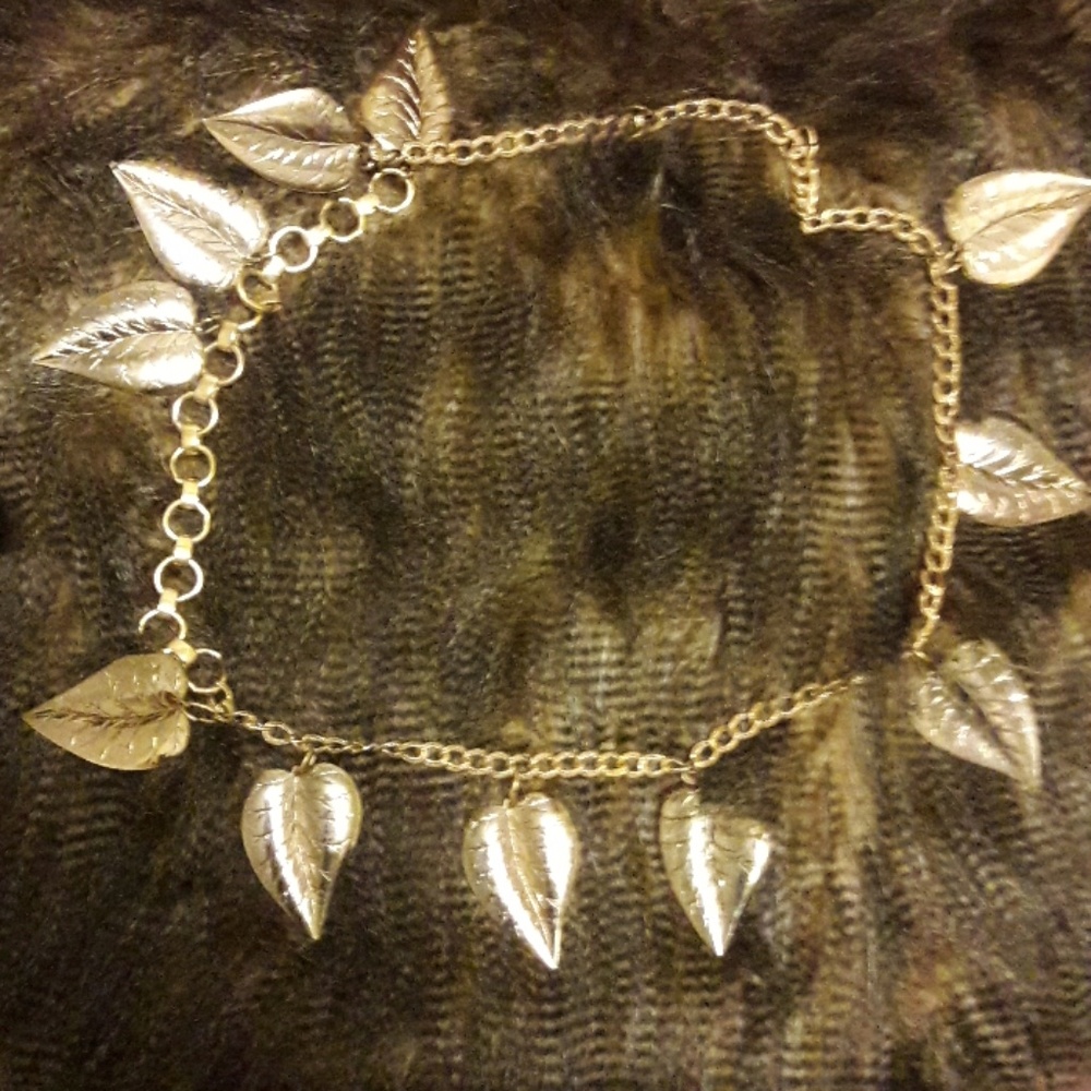 Gold leaf chain belt